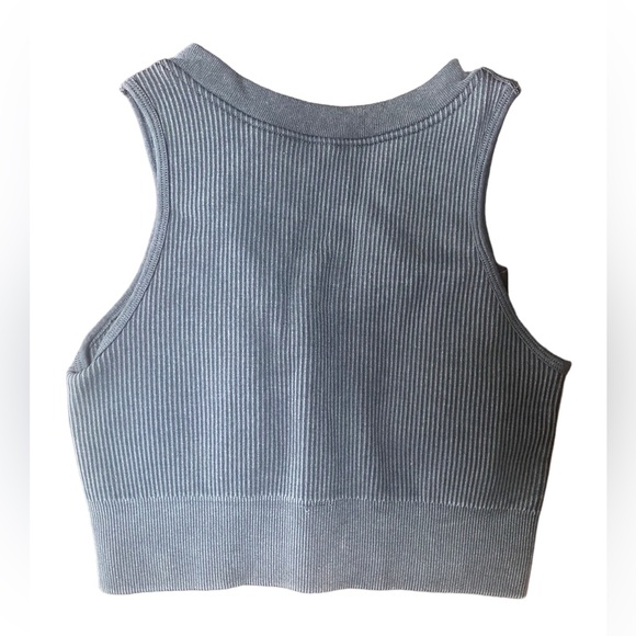 Gray Ribbed Crop Top - Picture 2 of 3
